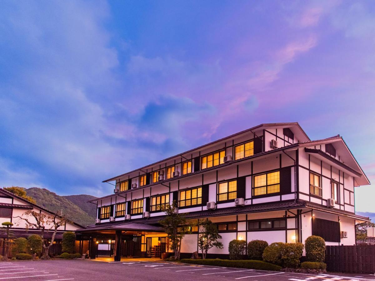 Yawaragi-No-Sato Yadoya Hotel Yufu Bagian luar foto