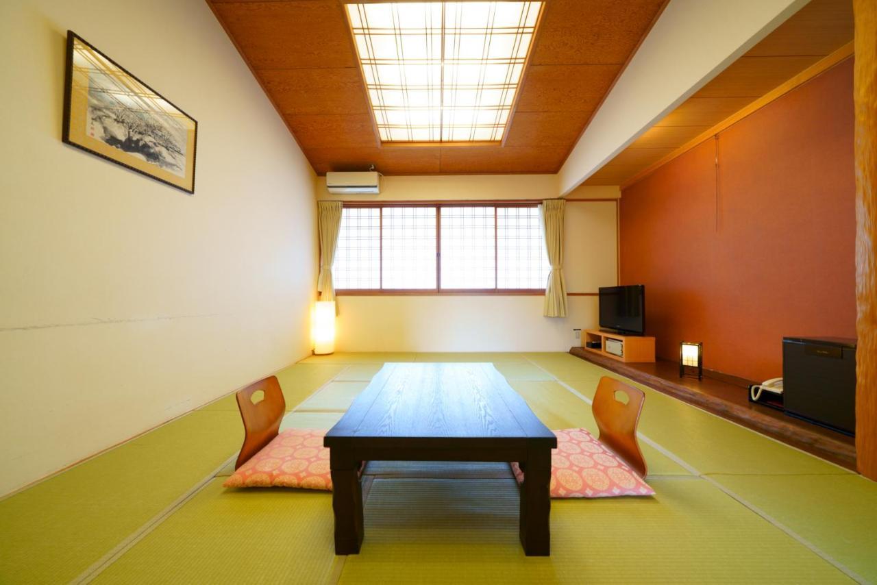 Yawaragi-No-Sato Yadoya Hotel Yufu Bagian luar foto