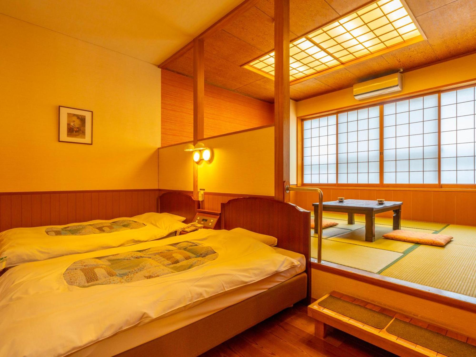 Yawaragi-No-Sato Yadoya Hotel Yufu Ruang foto